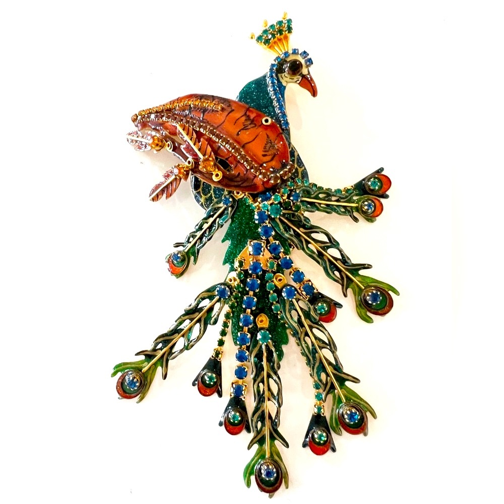 Lunch At The Ritz Peacock pendant / pin EUC